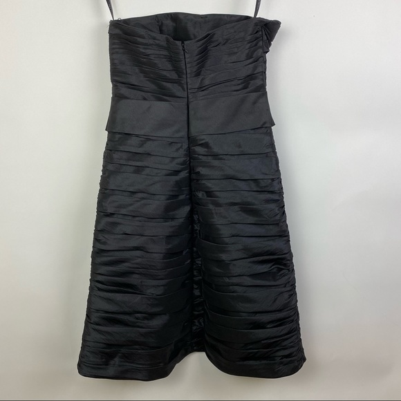 Bill Levkoff Gathered Strapless Formal Dress - Picture 5 of 8